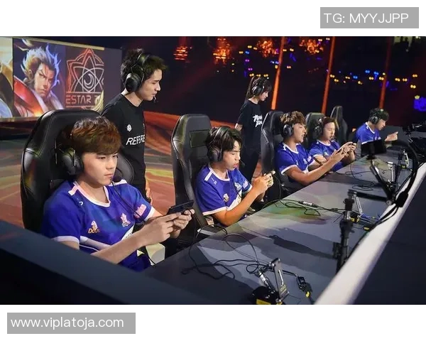 历届世界杯冠军风云回顾：足球历史上的王者荣耀与辉煌瞬间